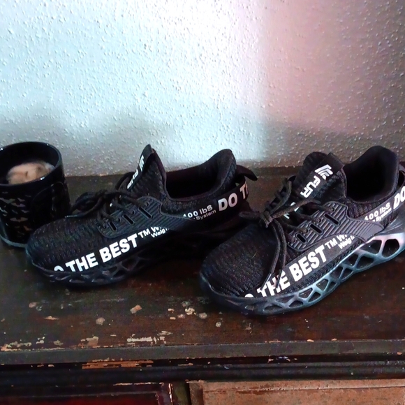 SteelToe shoes - Picture 1 of 6